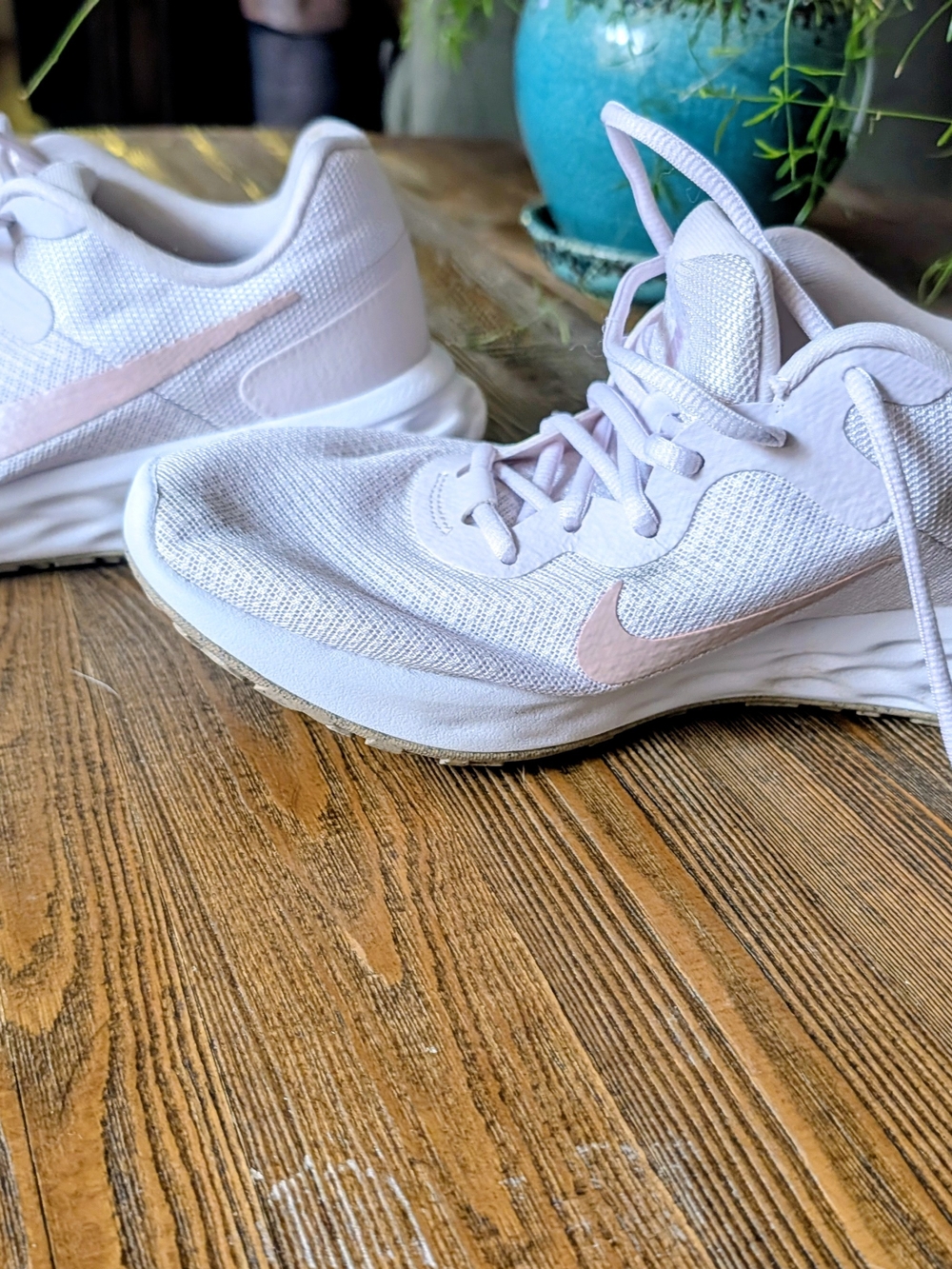 Light Pink Women's Running Sneakers - Nike